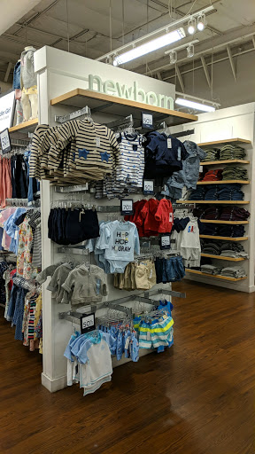 Clothing Store «Gap Outlet», reviews and photos, 1600 Saratoga Ave, San Jose, CA 95129, USA