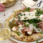 Photo n°1 de l'avis de altomare.i fait le 09/12/2018 à 21:23 sur le  Queen à Lavello