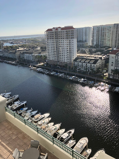 Convenience Store «The Market at Harbour Place», reviews and photos, 401 Channelside Walk Way, Tampa, FL 33602, USA
