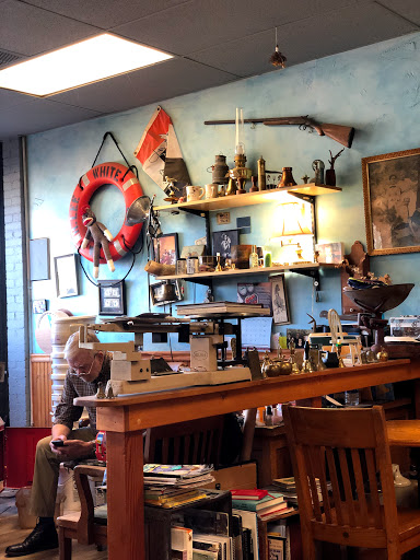 Coffee Shop «Dead River Coffee Shop», reviews and photos, 119 W Baraga Ave, Marquette, MI 49855, USA