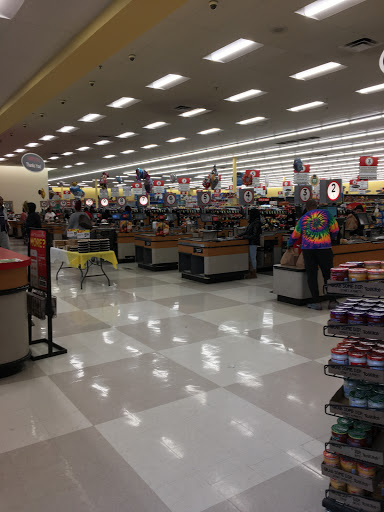 Supermarket «Shoppers Food & Pharmacy - Mondawmin», reviews and photos, 2000 Gwynns Falls Pkwy, Baltimore, MD 21216, USA