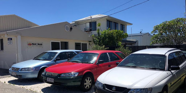 Rent A Bomb Car Rentals Gold Coast