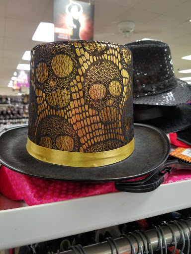 Thrift Store «Goodwill Plant City Store», reviews and photos, 2802 James L Redman Pkwy, Plant City, FL 33566, USA