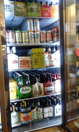 Liquor Store «Hat Trick Liquors», reviews and photos, 1150 Southview Blvd, South St Paul, MN 55075, USA