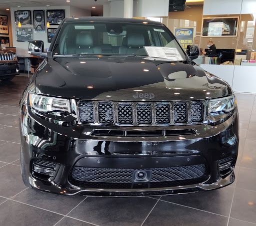 Jeep Dealer «Fields Chrysler Jeep Dodge RAM Glenview», reviews and photos, 2800 Patriot Blvd, Glenview, IL 60026, USA