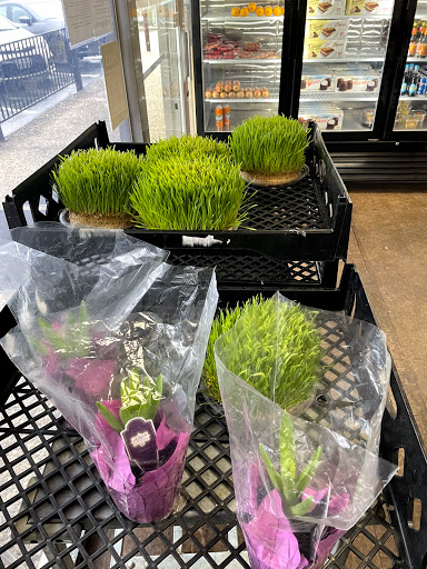 Grocery Store «Fulton Green Market», reviews and photos, 1826 Fulton Ave, Sacramento, CA 95825, USA