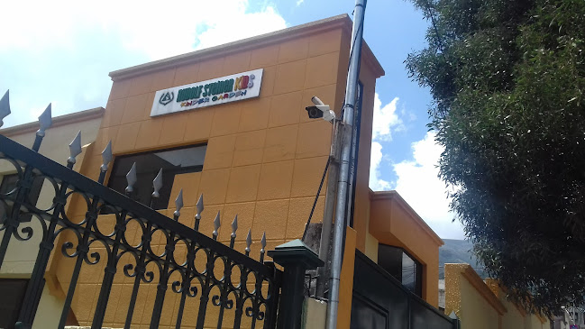 Fco. Montalvo, Avenida Antonio José de Sucre OE7-69 y, Quito, Ecuador
