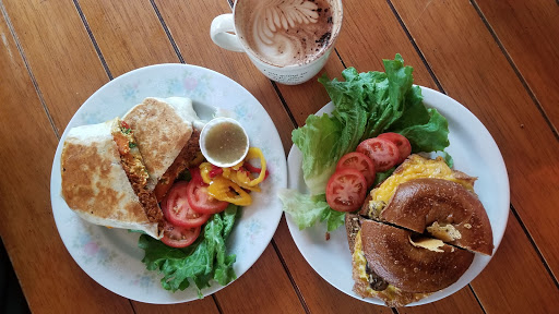 Coffee Shop «Green Salmon», reviews and photos, 220 US-101, Yachats, OR 97498, USA