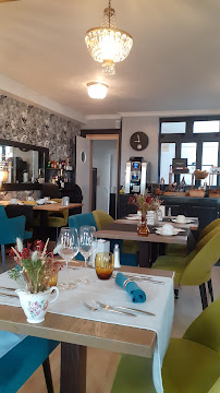 Atmosphère du Restaurant Le 43 à Saint-Valery-sur-Somme - n°11