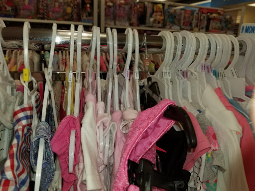 Clothing Store «Ross Dress for Less», reviews and photos, 30 Malphrus Rd, Bluffton, SC 29910, USA