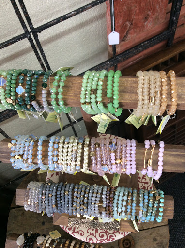 Florist «Sharp Floral & Gifts», reviews and photos, 584 Broadway Ave, New Johnsonville, TN 37134, USA