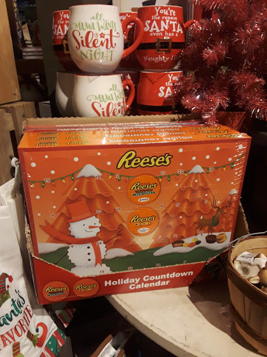 American Restaurant «Cracker Barrel Old Country Store», reviews and photos, 2140 Mana Ct, Rock Hill, SC 29730, USA