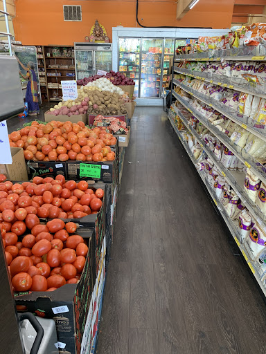 Indian Grocery Store «Trinethra Indian Supermarket», reviews and photos, 10255 S De Anza Blvd, Cupertino, CA 95014, USA