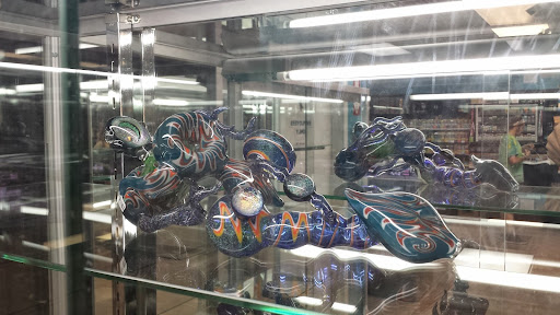 Tobacco Shop «HWY 6 SMOKE SHOP», reviews and photos, 6810 S Texas 6, Houston, TX 77083, USA