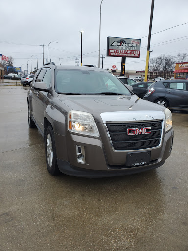 Used Car Dealer «Advantage Auto Sales», reviews and photos, 915 W Bloomington Rd, Champaign, IL 61821, USA