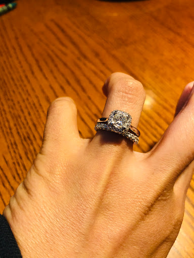 Jeweler «River Edge Jewelers», reviews and photos, 472 Kinderkamack Rd, River Edge, NJ 07661, USA