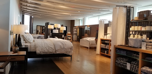 Furniture Store «Crate and Barrel», reviews and photos, 160 N Gulph Rd, King of Prussia, PA 19406, USA