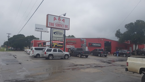 2934 Junction Hwy, Kerrville, TX 78028, USA