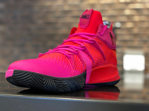 Shoe Store «New Balance», reviews and photos, 501 Evergreen Way #525, South Windsor, CT 06074, USA