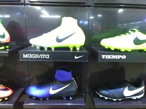 Sporting Goods Store «Niky’s Sports», reviews and photos, 3537 Tweedy Blvd, South Gate, CA 90280, USA