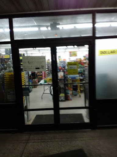 Discount Store «Dollar General», reviews and photos, 1200 W 5th St, Wilton, IA 52778, USA