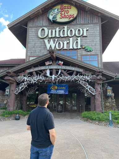 Sporting Goods Store «Bass Pro Shops», reviews and photos, 1000 Basspro Dr, Houston, TX 77047, USA