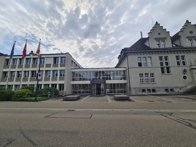 Bezirksgericht Uster - Uster