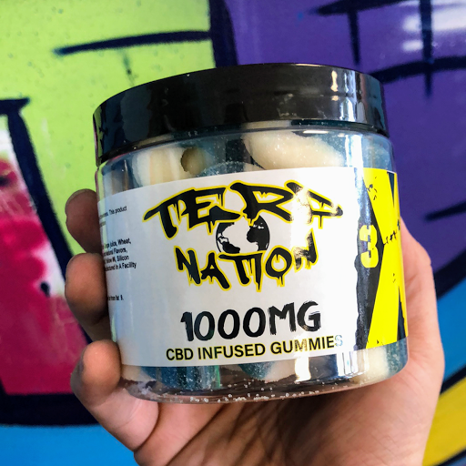 Tobacco Shop «J&J Smoke Shop», reviews and photos, 4520 Hallandale Beach Blvd, Pembroke Park, FL 33023, USA