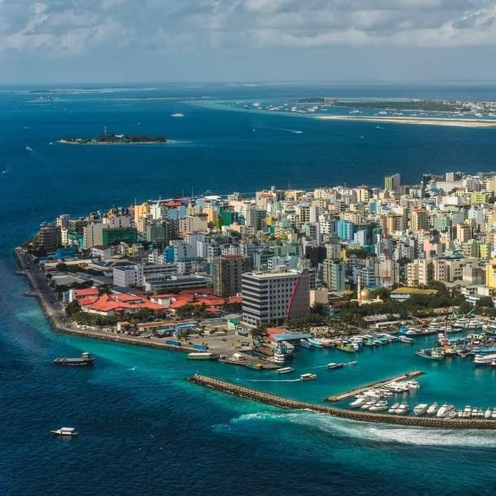 Malé, Maldivler