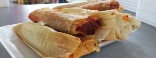 Latin American Restaurant «La Union Supermarket», reviews and photos, 485 Sheridan Rd, Highwood, IL 60040, USA