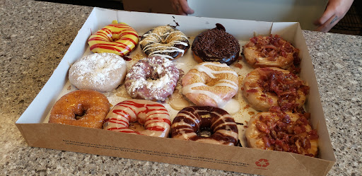 Donut Shop «Duck Donuts», reviews and photos, 825 Polaris Pkwy, Westerville, OH 43082, USA