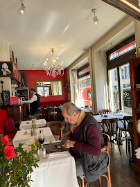 Atmosphère du Restaurant Le Victor Hugo à Nice - n°3