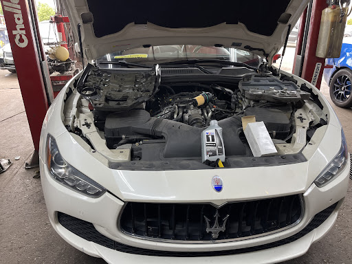 Auto Repair Shop «L & R Auto Repair», reviews and photos, 367 St George Ave, Rahway, NJ 07065, USA