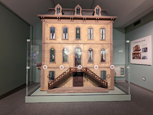 Toy Museum «The National Museum of Toys and Miniatures», reviews and photos, 5235 Oak St, Kansas City, MO 64112, USA