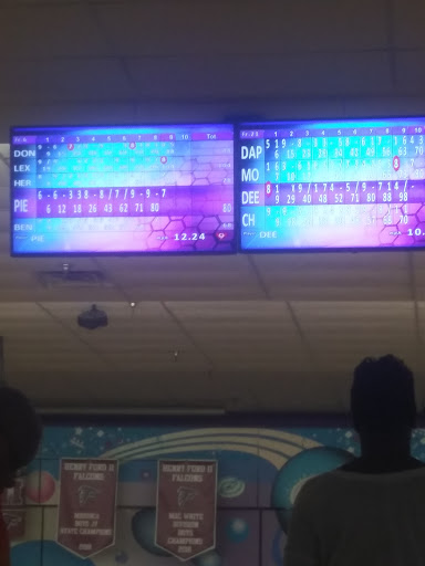 Bowling Alley «Imperial Lanes», reviews and photos, 44650 Garfield Rd, Charter Twp of Clinton, MI 48038, USA