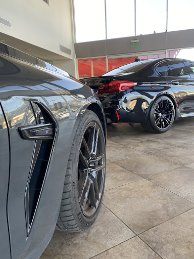 Used Car Dealer «IMX Auto Sales & Leasing», reviews and photos, 811 N Victory Blvd, Burbank, CA 91502, USA