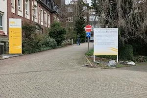 St. Antonius-Krankenhaus Bottrop-Kirchhellen Klinik für Psychiatrie und Psychotherapie image