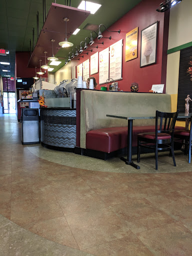 Shopping Mall «The Promenade Shops at Evergreen Walk», reviews and photos, 501 Evergreen Way #503, South Windsor, CT 06074, USA