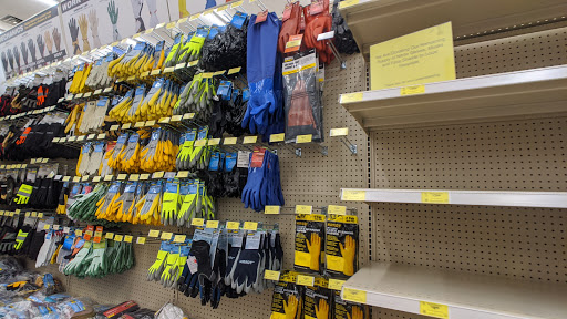Hardware Store «Harbor Freight Tools», reviews and photos, 6808 W Greenfield Ave, West Allis, WI 53214, USA
