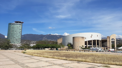 Centro de Convenciones y Polyforum Chiapas...