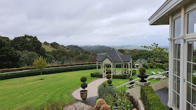 Hedges Estate