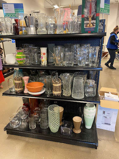 Computer Store «Goodwill Lawrenceville», reviews and photos, 125 51st St, Pittsburgh, PA 15201, USA