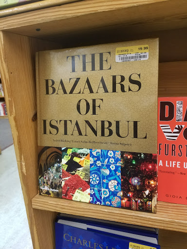 Book Store «Half Price Books», reviews and photos, 2036 Shattuck Ave, Berkeley, CA 94704, USA