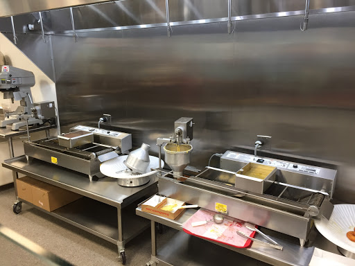 Donut Shop «Duck Donuts», reviews and photos, 409 Pisgah Church Rd, Greensboro, NC 27455, USA