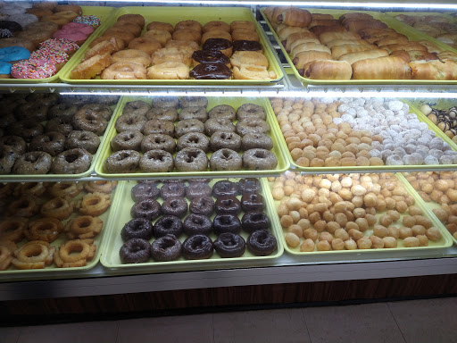 Donut Shop «Shipley Do-Nuts», reviews and photos, 2197 Madison St, Clarksville, TN 37043, USA