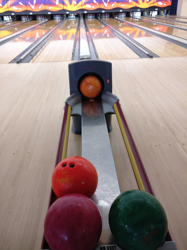 Bowling Alley «Bowlero Lanes», reviews and photos, 3852 Steilacoom Blvd SW, Tacoma, WA 98499, USA