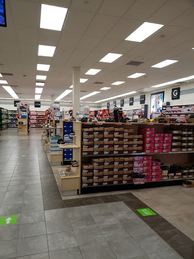 Shoe Store «Rack Room Shoes», reviews and photos, 7795 W Flagler St #25A, Miami, FL 33144, USA