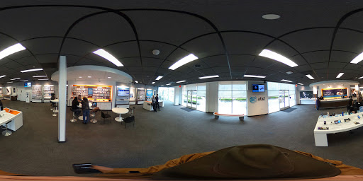 Cell Phone Store «AT&T», reviews and photos, 4502 S Steele St #1370, Tacoma, WA 98409, USA