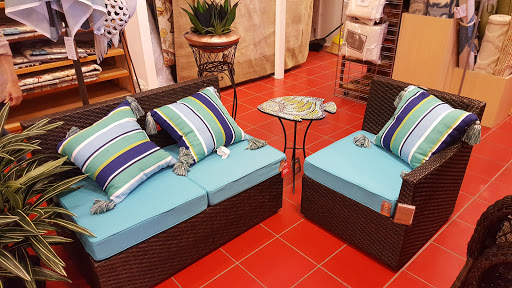 Shopping Mall «Crystal Cove Shopping Center», reviews and photos, 7845-8085 East Coast Hwy, Newport Beach, CA 92657, USA