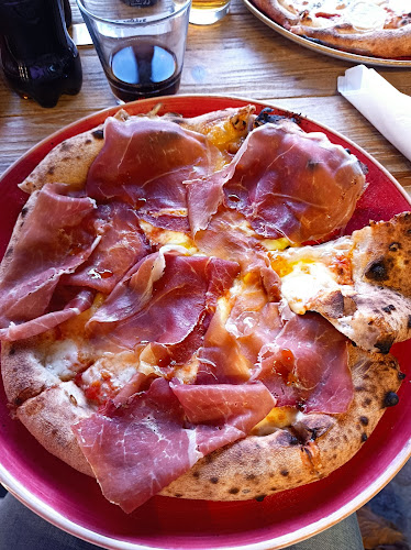 Rue Centrale 56, 3963 Crans-Montana